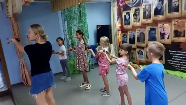 Мастер-класс по игре на деревянных ложках