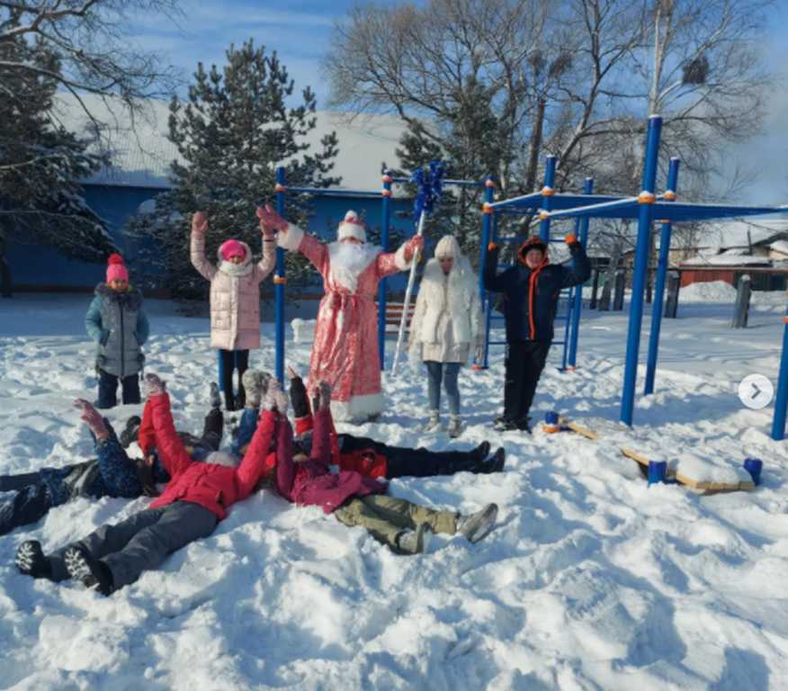 Развлекательная программа "Утро после Рождества"