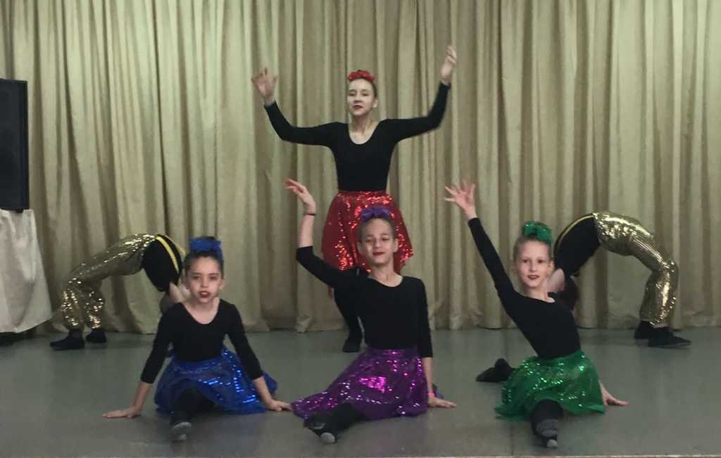 Дом культуры с. Матвеевка поздравляет вас с 8 марта