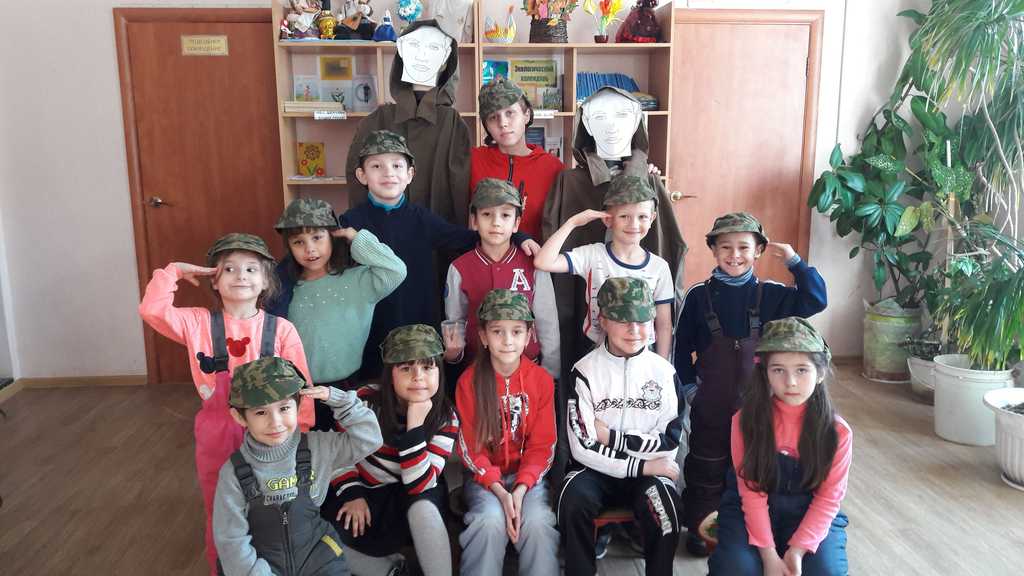 Игровая программа для детей «Солдатская школа»