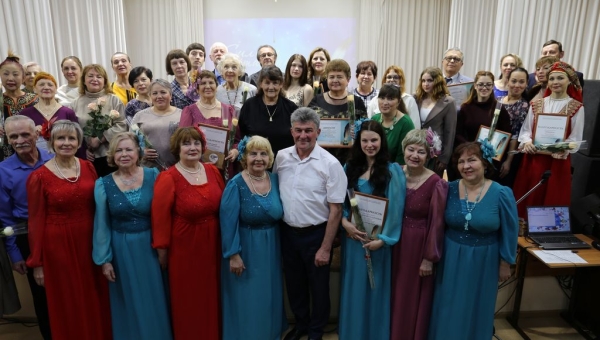 Сильна талантами земля