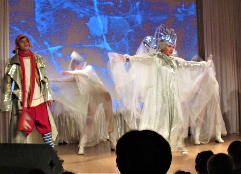 Показ спектакля «Приключения Герды в Снежном королевстве»